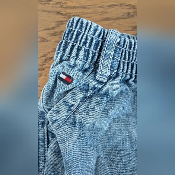12M-18M - Y2K Tommy Hilfiger - Baby Light Blue Denim Cargo Jeans - Picture 6 of 8